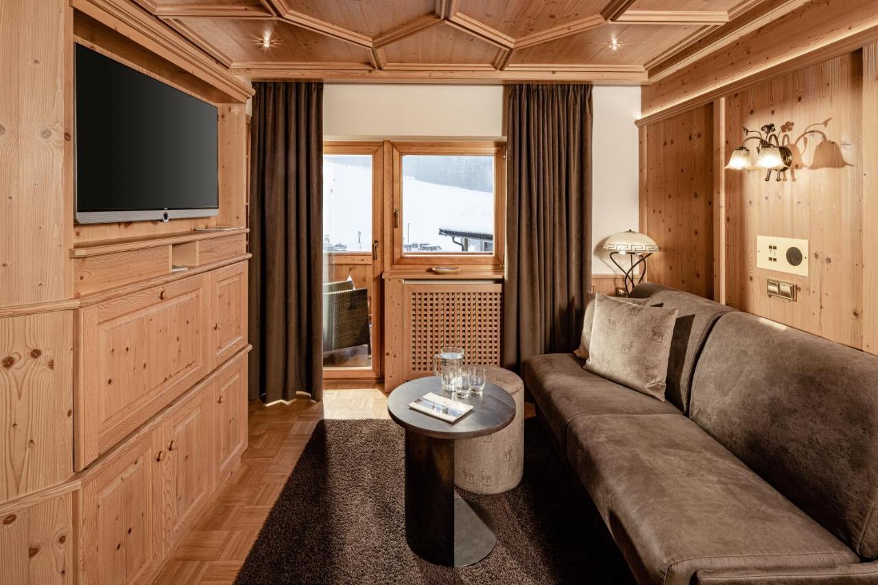 Suites Hotel Garden Сельва-ди-Валь-Гардена Экстерьер фото